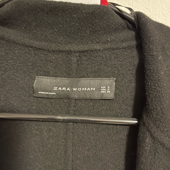 Size small - Picture 4 of 6